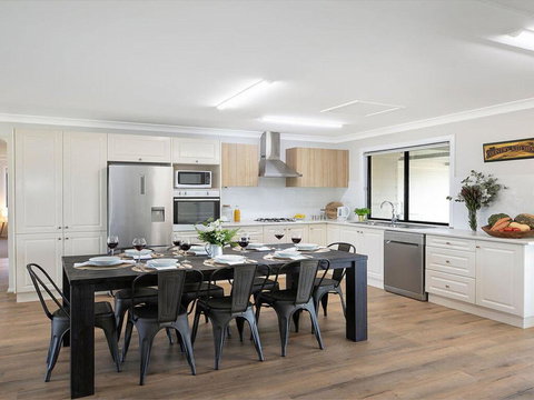 Sutton Forest Retreat Jimmy's Homestead - Accommodation Bookings 2