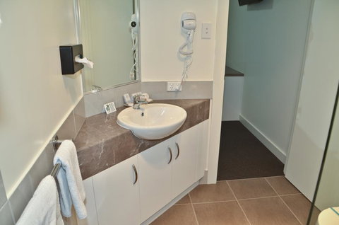 Swagsman Motel - Accommodation Bookings 3