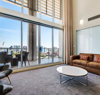 Swainson at Embassy - Accommodation Bookings