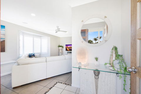 Sweetbrush Place - Accommodation Bookings 3