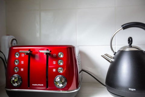 SweetHome2BR@Highton+parking - Accommodation Bookings 3