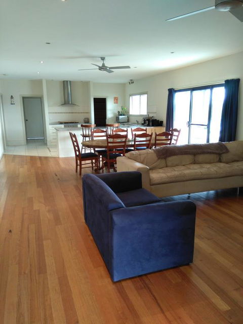 Symuya - Accommodation Bookings 2
