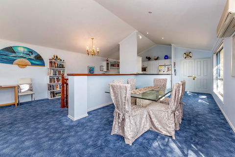 Tah Villa, 1/68 Marine Drive - Accommodation Bookings 2