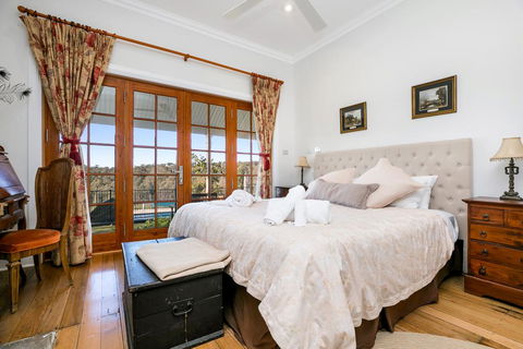 Taradale House Estate - Accommodation Bookings 0