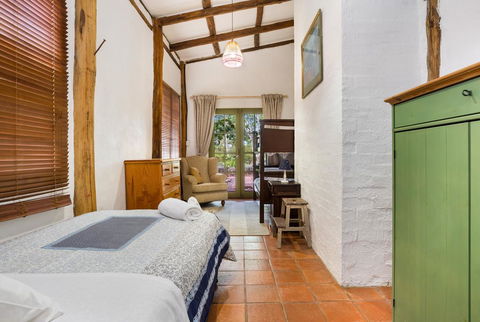 Taradale House Estate - Accommodation Bookings 2