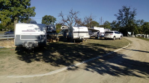 Taroom Caravan & Tourist Park - Accommodation Bookings 2
