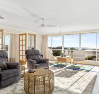 TASSIE SEASIDE SERENITY - L'Abode Accommodation