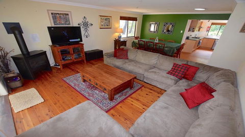 Teach Na Cairde - House Of Friends - Accommodation Bookings 1