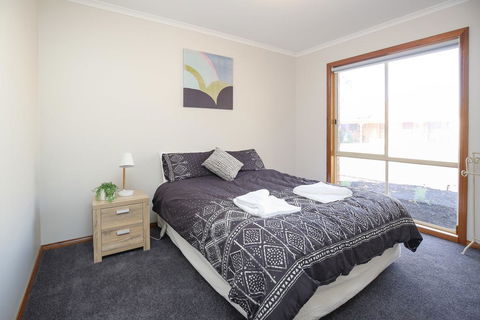 Tee Off Milura - Accommodation Bookings 2