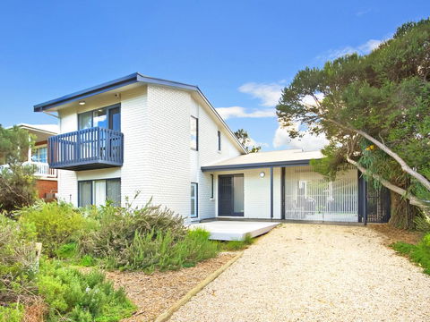 Tennis Elbow - Accommodation Bookings 0