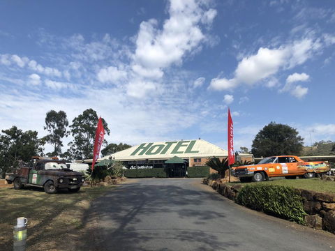 The Advancetown Hotel - Accommodation Bookings 2