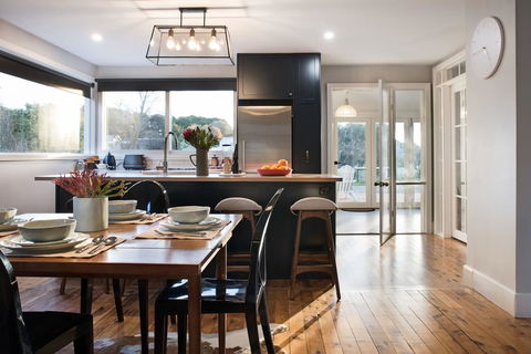 The Arlow House - Accommodation Bookings 2