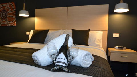 The Astor Suites - Accommodation Bookings 0