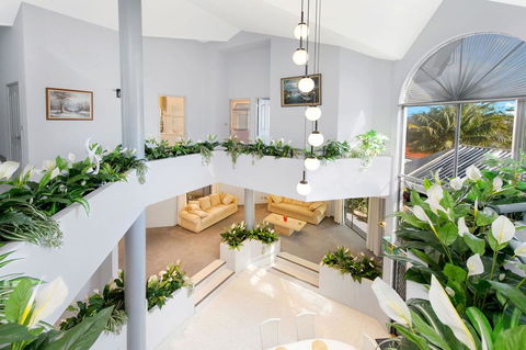 The Atrium, 11 Kentia Close - Accommodation Bookings 0