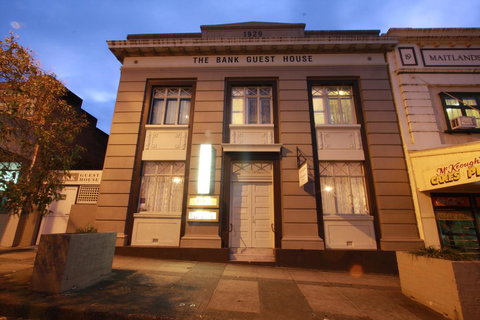 The Bank Guesthouse - Accommodation Bookings 1