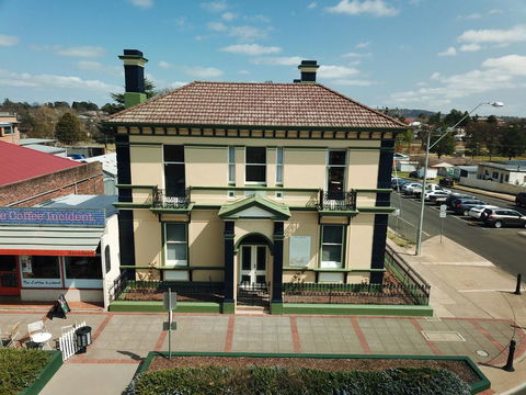 The Bank Guesthouse Glen Innes - Accommodation Bookings 0