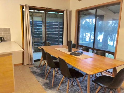 The Basin Waterfront - Accommodation Bookings 1