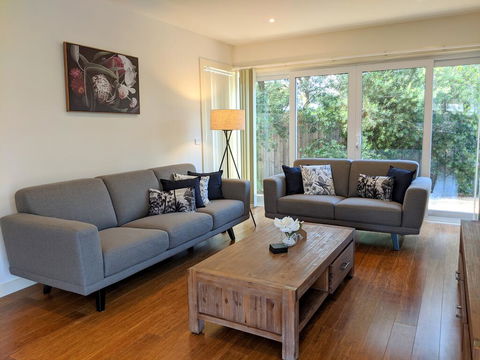The Beach House - Accommodation Bookings 1