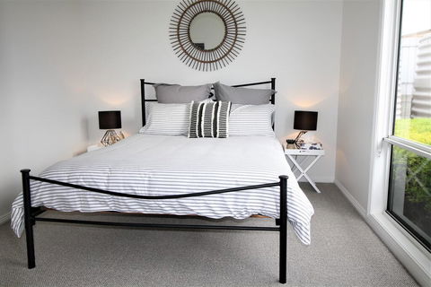 The Beach House - Point Turton - Accommodation Bookings 3