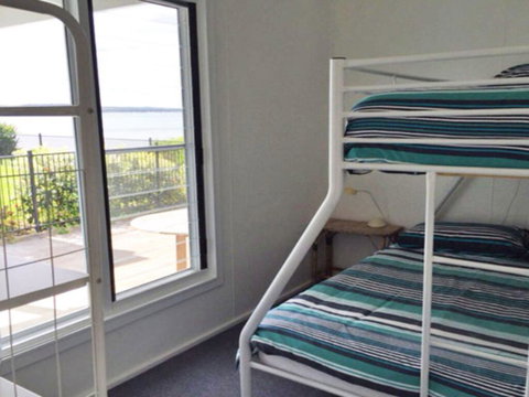 The Beach House' 169 Soldiers Point Road - Right On The Waterfront - Accommodation Bookings 1