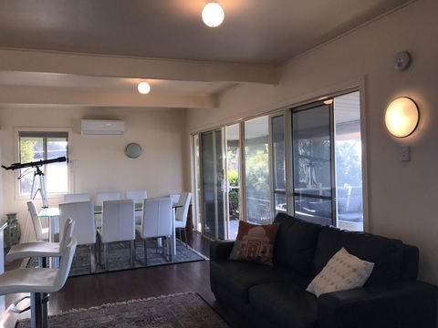 The Beach Shack - Accommodation Bookings 3