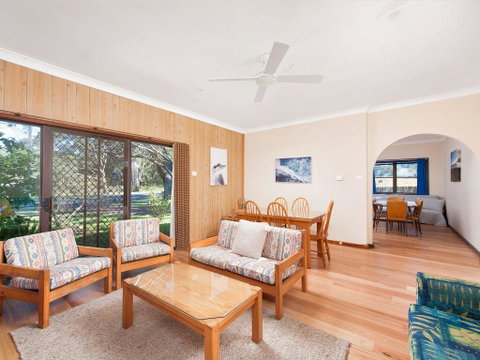 The Beach Shack At Nelson Bay - Accommodation Bookings 3