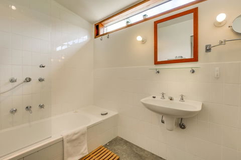 Brampton Cottage - Accommodation Bookings 15