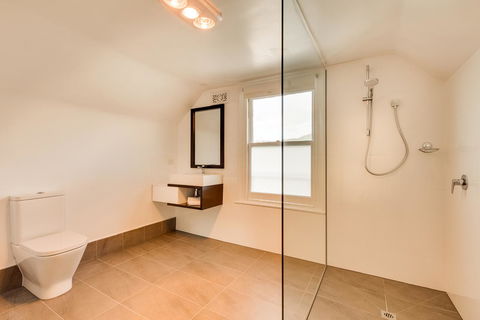Brampton Cottage - Accommodation Bookings 6