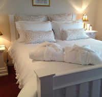 Ellie's Cottages