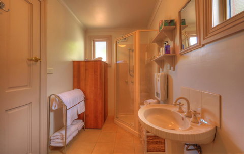 Ellie\'s Cottages - Accommodation Bookings 17