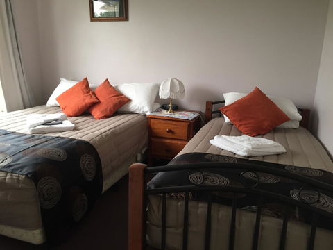 Oatlands Retreat - Accommodation Bookings 6