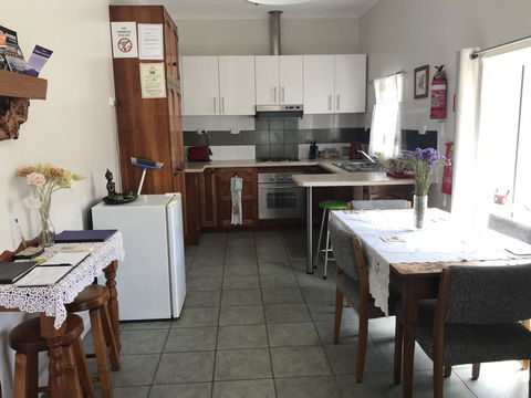 Oatlands Retreat - Accommodation Bookings 8