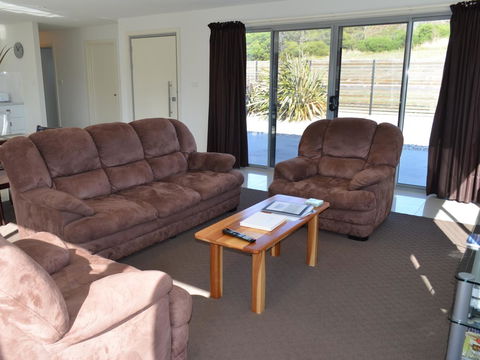170 Hazards View - Unit 1 - Accommodation Bookings 3