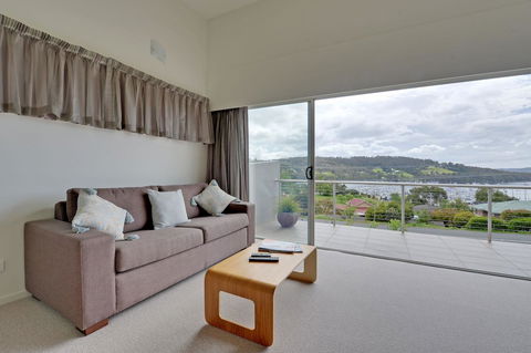 The Cove Kettering - Accommodation Bookings 24