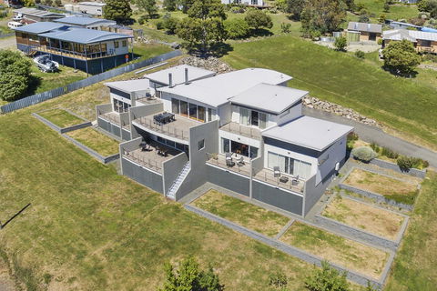 The Cove Kettering - Accommodation Bookings 1