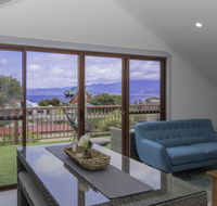 South Arm Luxury Loft - Accommodation Bookings