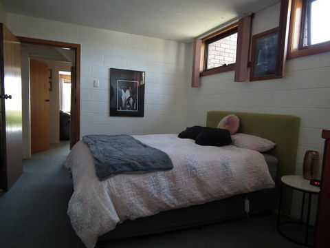 Harlea - Accommodation Bookings 2