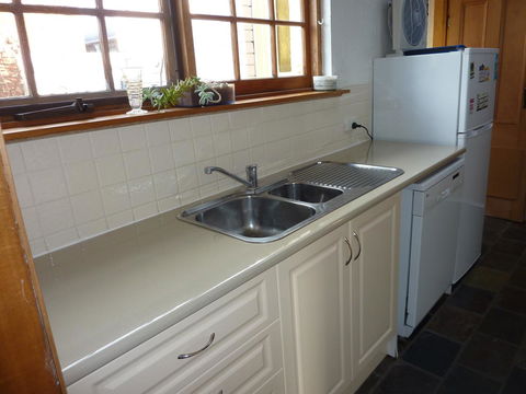 Eliza Cottage - Accommodation Bookings 7