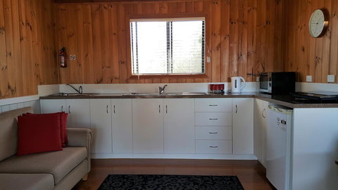Hazelcreek Cottages - Accommodation Bookings 17