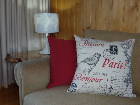 Hazelcreek Cottages - Accommodation Bookings 24