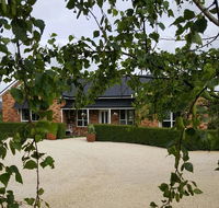 Hazelcreek Cottages