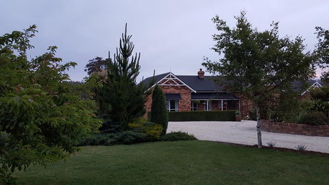 Hazelcreek Cottages - Accommodation Bookings 3