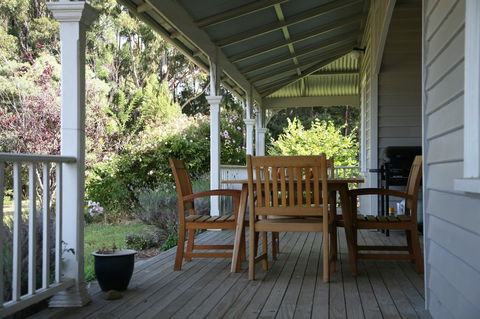 Wavestation - Accommodation Bookings 24