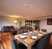 Sunny 3 Bedroom Apartment in Sandy Bay - Accommodation Bookings