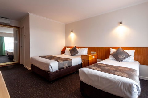 Beachfront Bicheno - Accommodation Bookings 11