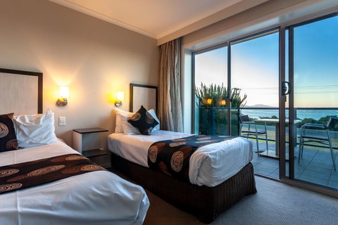 Beachfront Bicheno - Accommodation Bookings 9