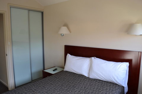 Lufra Hotel And Apartments - Accommodation Bookings 7