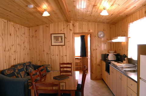 Captain Cook Holiday Park - Accommodation Bookings 21