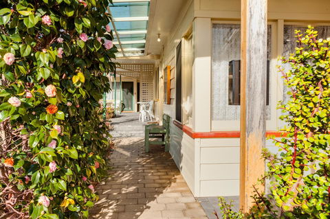 Wintersun Gardens Motel - Accommodation Bookings 22