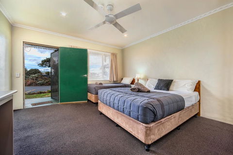 Wintersun Gardens Motel - Accommodation Bookings 18